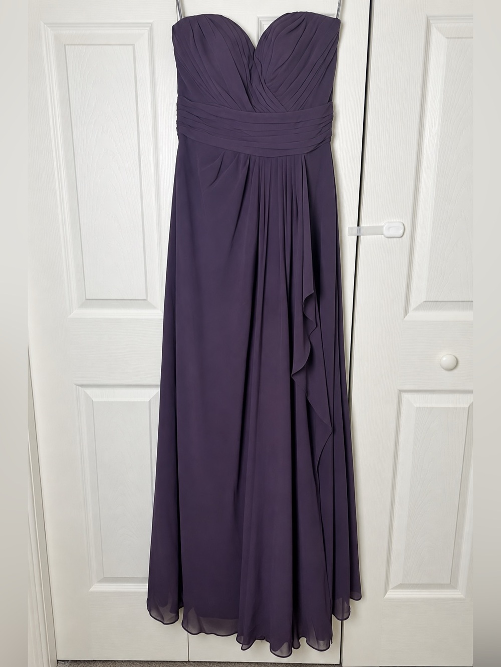Bill Levkoff Purple Strapless Chiffon Formal Dress Size 8